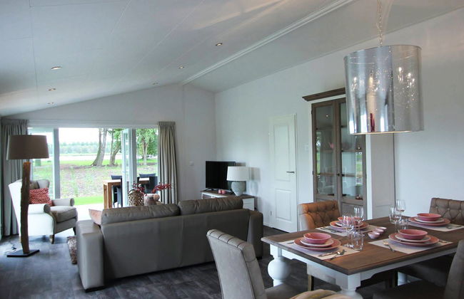 2 bedroom House in Nijkerk with swimming pool and terrace - Photo 3