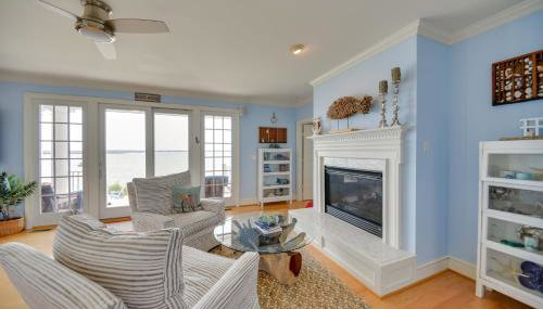 Bayfront White Stone Escape w/ Private Beach! - Photo 4