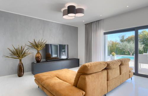 Villa Tonchi 3 Bedroom Private Pool BBQ & Garden - Foto 17