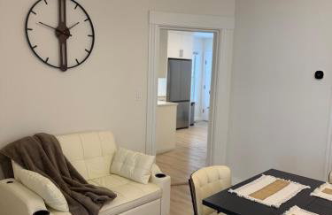 Modern 2BR Getaway Near Revere Beach - Foto 32