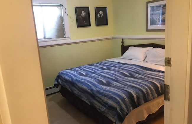 West Broadway guesthouse - Photo 42