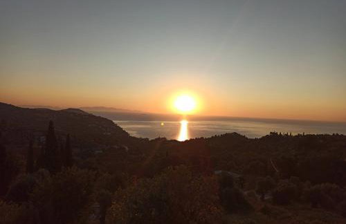 Μπαλκόνι του Αιγαίου father's house in Kimi - Photo 62