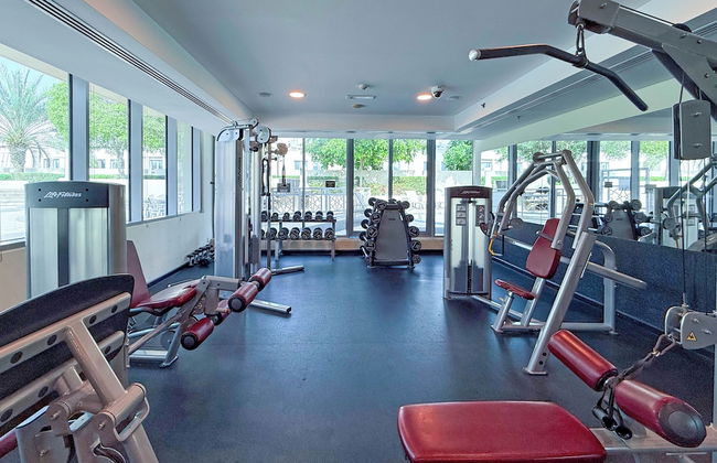 bnbme - Golf Tower - 2 BDR - Photo 41