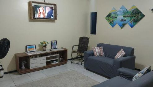 Casa confortável com 3 quarto - Foto 1