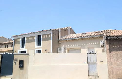 151 - Terrasse & Jacuzzi, Rue Trivalle, Pied de la cité de Carcassonne - Climatisation, Netflix, Fibre - Foto 25