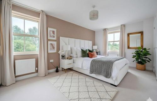 Modern 3-Bed plus Office - Walk to Bicester Village - Foto 5