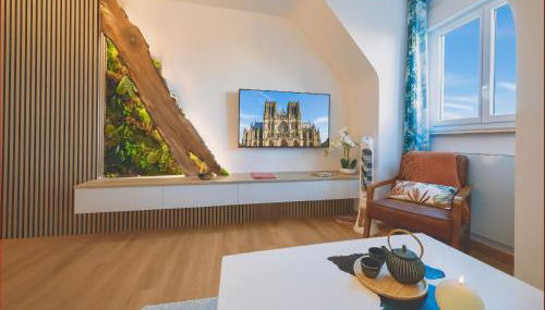 Appartement calme et raffiné en hypercentre dans une résidence historique parking - Foto 5