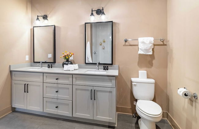 The Magnolia 2 by Avantstay Germantown Balcony - Foto 23