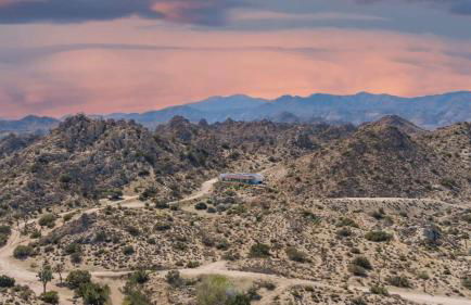 Boulder Surrounded Escape- ANOTHERdeserthouse - Foto 48