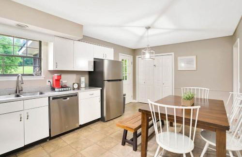 Country Lane Cottage- privacy & quiet neighborhood - Foto 5