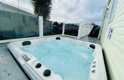 4 Sandringham, Patrington Haven, Hot Tub, Private garden & Parking - Foto 19