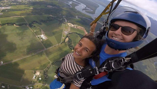Contemplando as vistas aéreas de Cairns