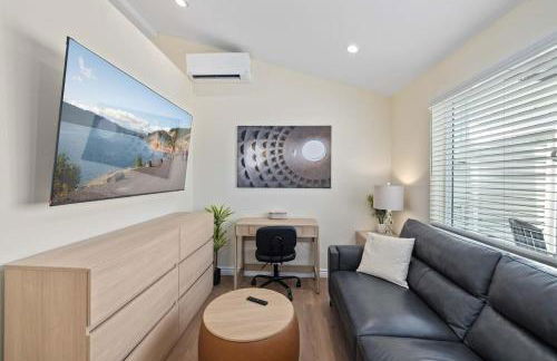 Luxury 1BR Suite Kitchen, Fireplace, Laundry, BBQ - Foto 4