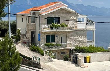 Apartments TOM - Photo 1