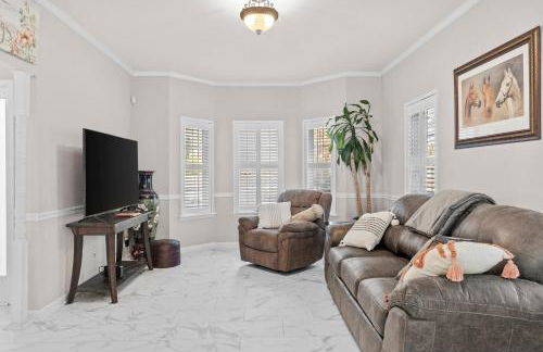 New to Vrbo Jefferson Poolside Escape w pool - Foto 6