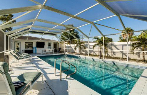 4 Mi to Siesta Key Beach Sunny Home with Hot Tub! - Foto 19