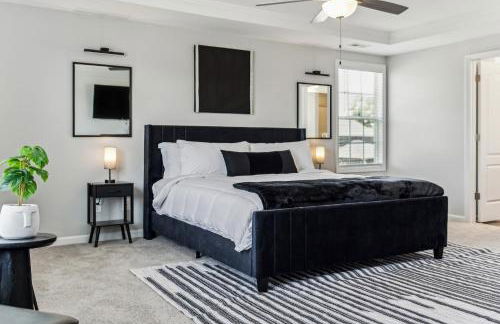 Family-Friendly 4BR Home with BBQ & Free Parking - Foto 12