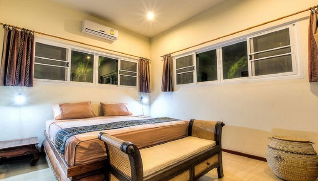 Chaba Pool Villa in Nai Harn - Foto 3, Habitación