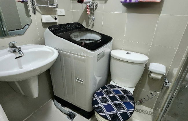 High-Tech Studio at Grass Residences -2 persons only, Quezon City - Foto 31