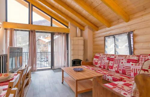 Charming Chalet 3 étoiles - 10 pers - Foto 1