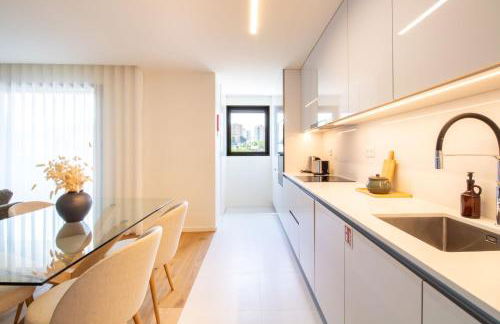 Gaia Elegant Apartment with Patio by LovelyStay - Foto 30