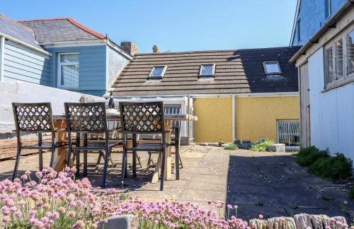 Glan Y Mor Borth - Photo 19