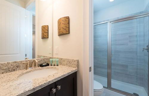 Splendid Home With Private Pool, Loft Area, Waterpark & Resort Access Near Disney At Encore Resort - 7619Br - Foto 17