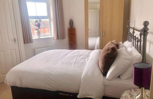 Avery Mews - Apartment - Photo 2