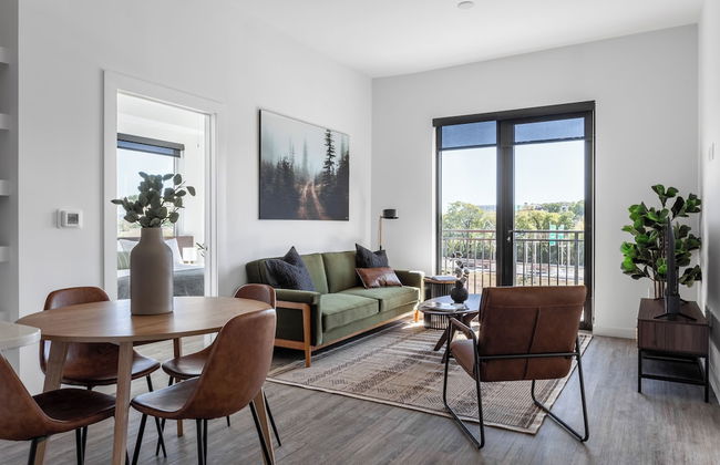 Mint House Nashville – The Gulch – Division St - Foto 41