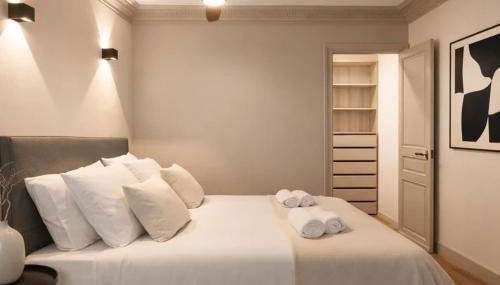 Fabulous property near Panthéon - Foto 2, towels, storage, wardrobe