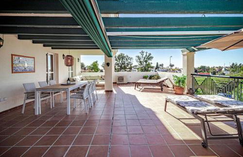 LCR4 - Large 3-Bedroom Apartment Near Beach - Foto 20