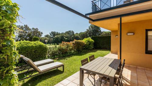 Apartahotel Suites Vila Birdie - Photo 4, Garden