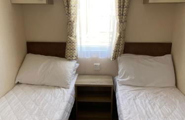 Stunning Caravan on Swanage Bay View Holiday Park - Foto 10