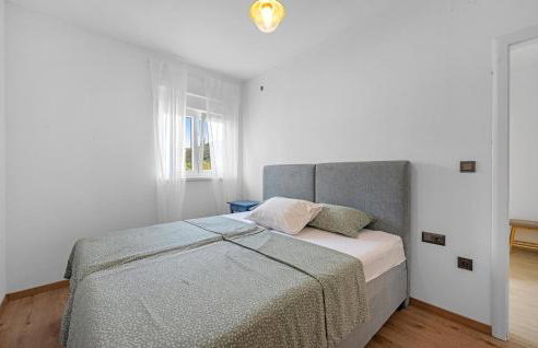 Gorgeous Home In Danilo With Wifi - Photo 27