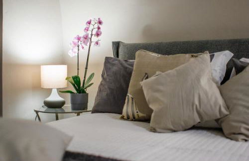 Entire Villa with Private Swimming Pool - Foto 26