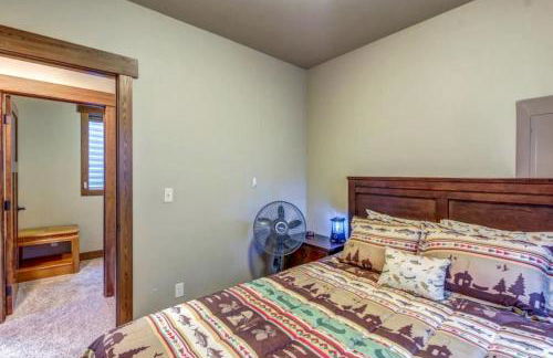 Family-Friendly Cabin Rental with Mountain Vistas near West Glacier, Montana - Foto 52