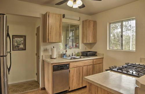 Tropical Volcano Bungalow Less Than 4 Mi to Natl Park! - Foto 13