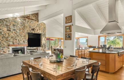 Resort-Style Estate w Pool Game Room Tennis Court Near Wineries The Tennis Ranch by AvantStay - Foto 17