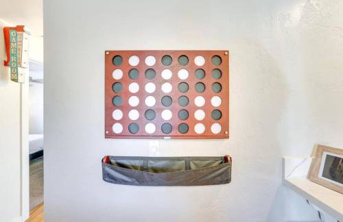 Game Night Downtown - BSU - Slots - Over 100 Games - Foto 19