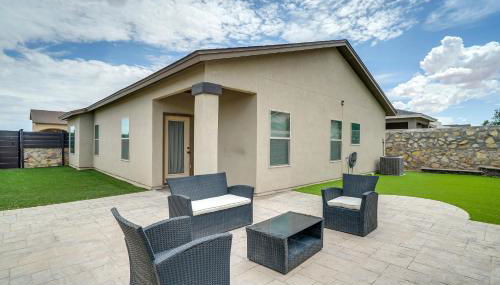 Santa Teresa Home with Patio and Grill! - Foto 2