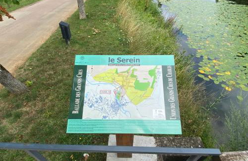 Le Merrain gîte plein coeur de Chablis - Foto 27