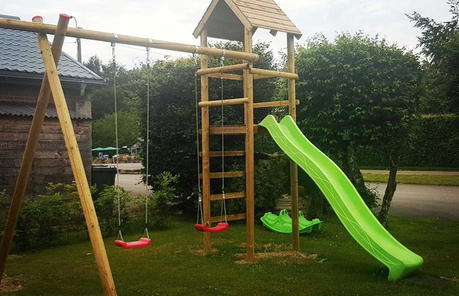 Nice Holiday Farmhouse Located in Sourbrodt near Ski Resort of Ovifat - Foto 22