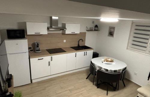 Petite maison au calme - Foto 3