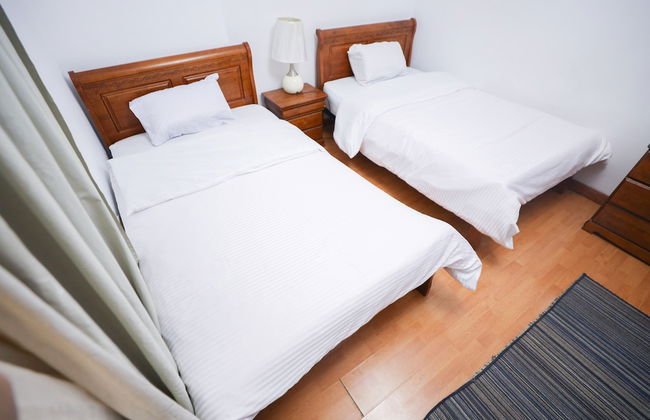 Angel Amber Kiss 2BR Apt - Photo 18