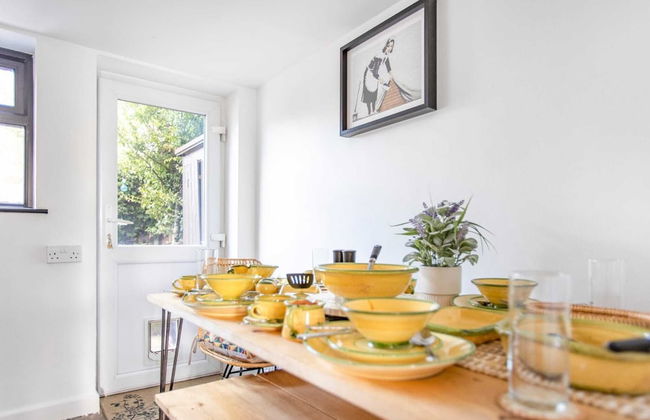 Stunning Character 2bed Cottage in St Albans Wifi - Foto 6