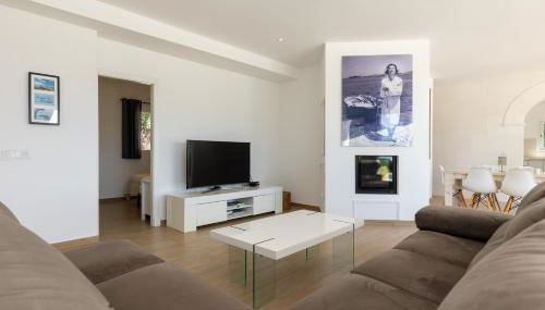 Villa Maravilla with HEATABLE pool ROOFTOPbar with sea views - Foto 2