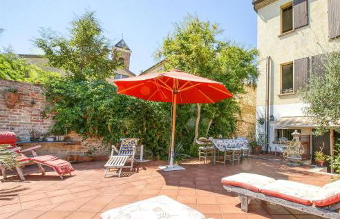 Beautiful Apartment In Casteldimezzo - Foto 1