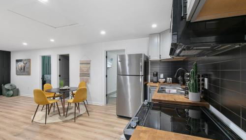 Comfy 2 bedroom w Free Parking - Foto 5