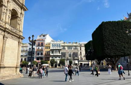 Apto T Patio Sevillano - Garaje privado con carga eléctrica - Foto 46