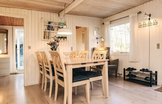 6 Person Holiday Home in Nibe - Foto 16